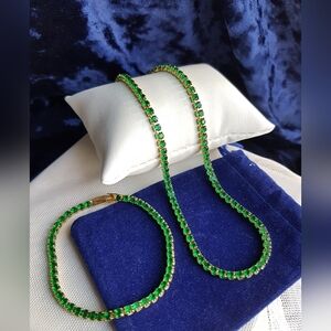 Swarovski Elements 18Gold Plated Emerald Green Delicate Tennis Bracelet NEW